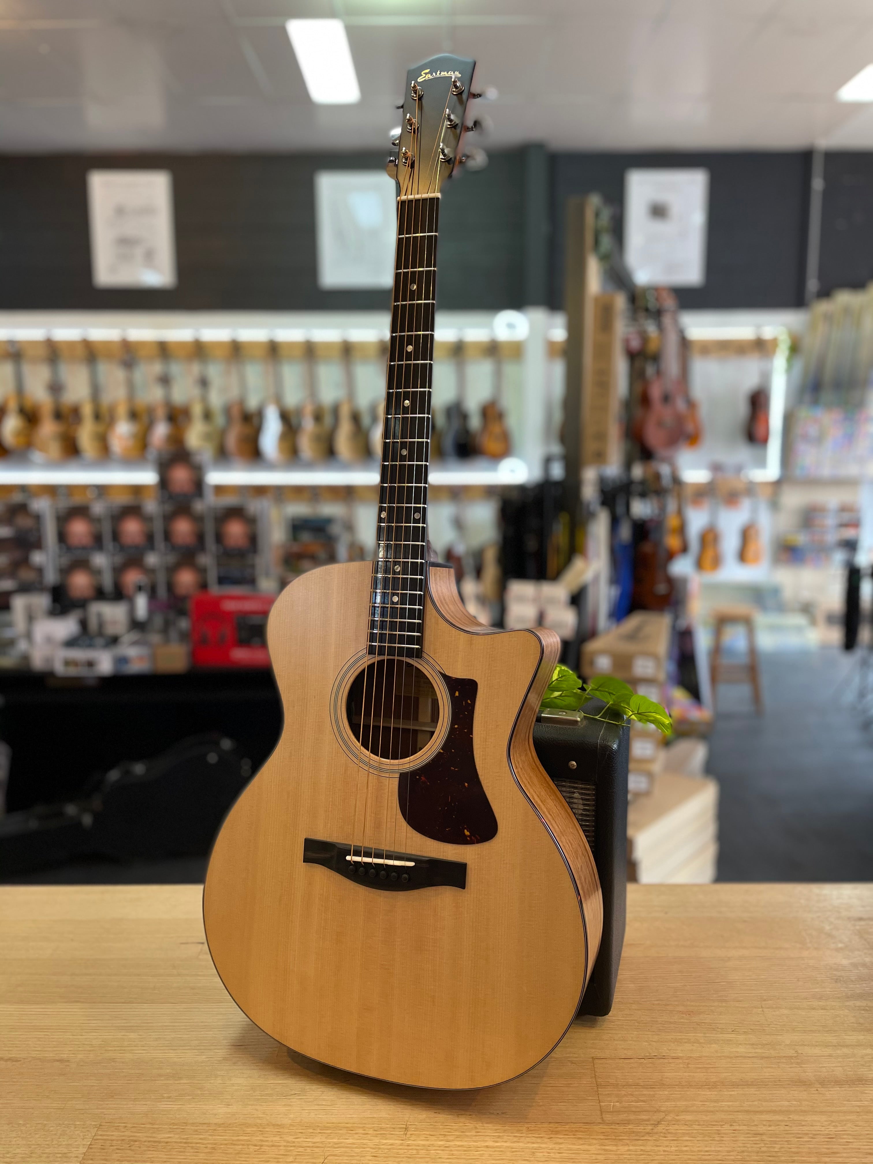 Eastman | AC222CE-OV | All Solid | Acoustic-Electric