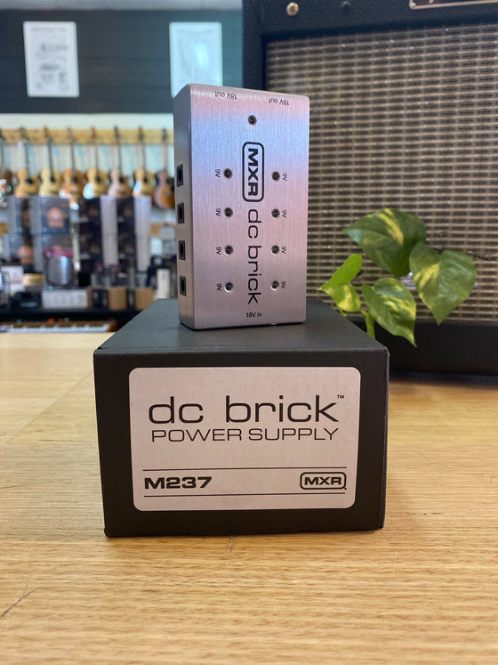 MXR | M237 | DC Brick | Pedal Board Power Supply