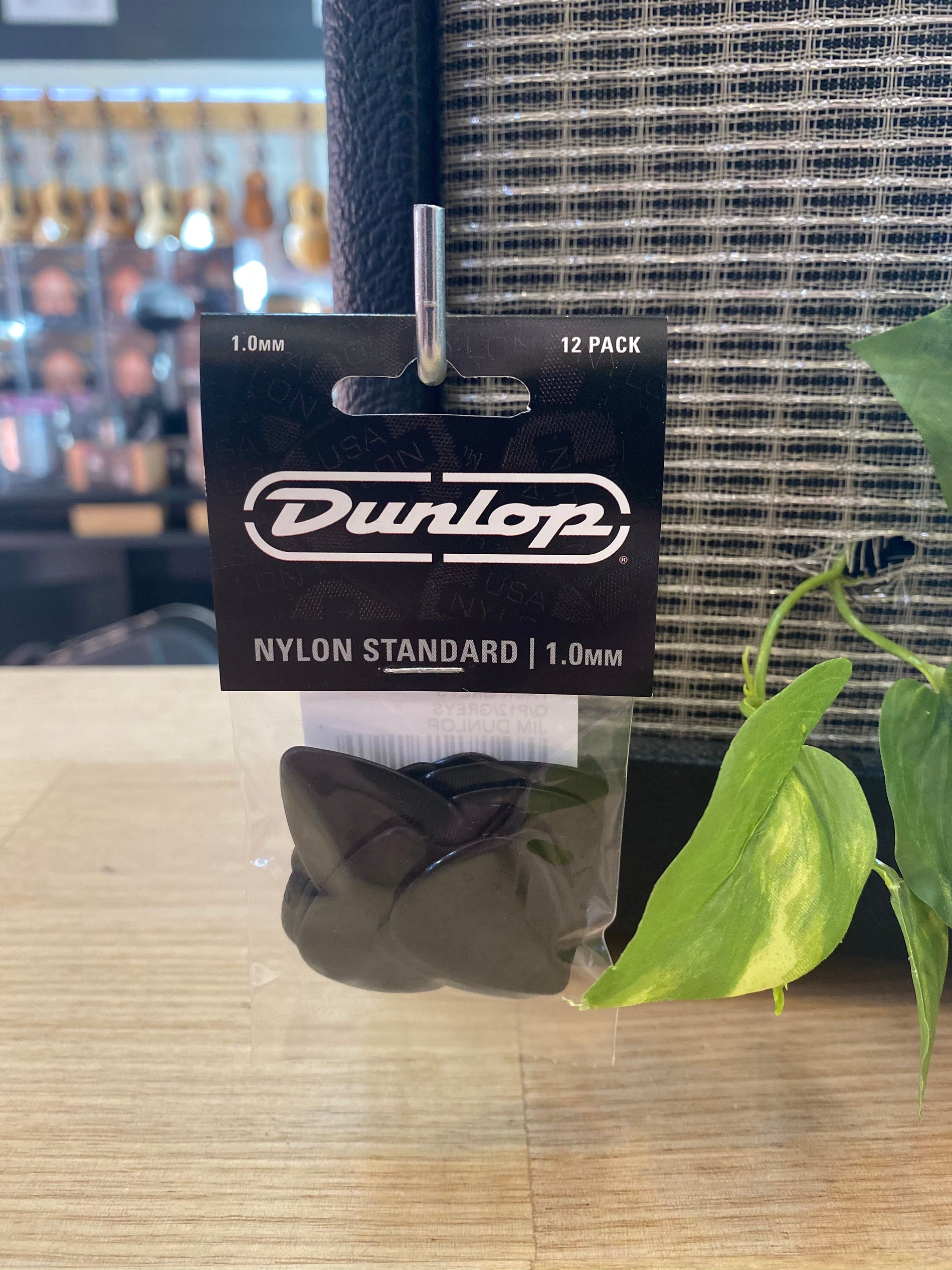 Dunlop | Greys | Nylon Standard Pick Pack (12)