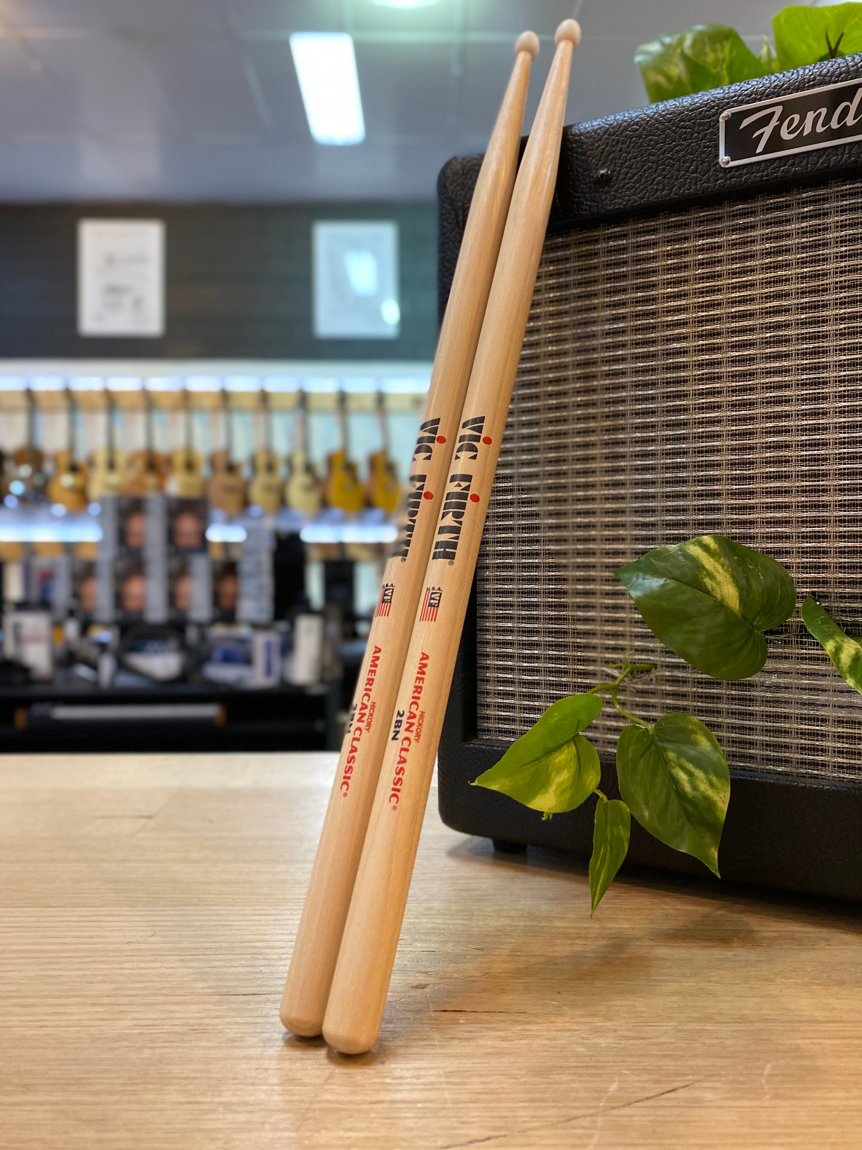 Vic Firth | 2B | Wood Tip | Drum Sticks