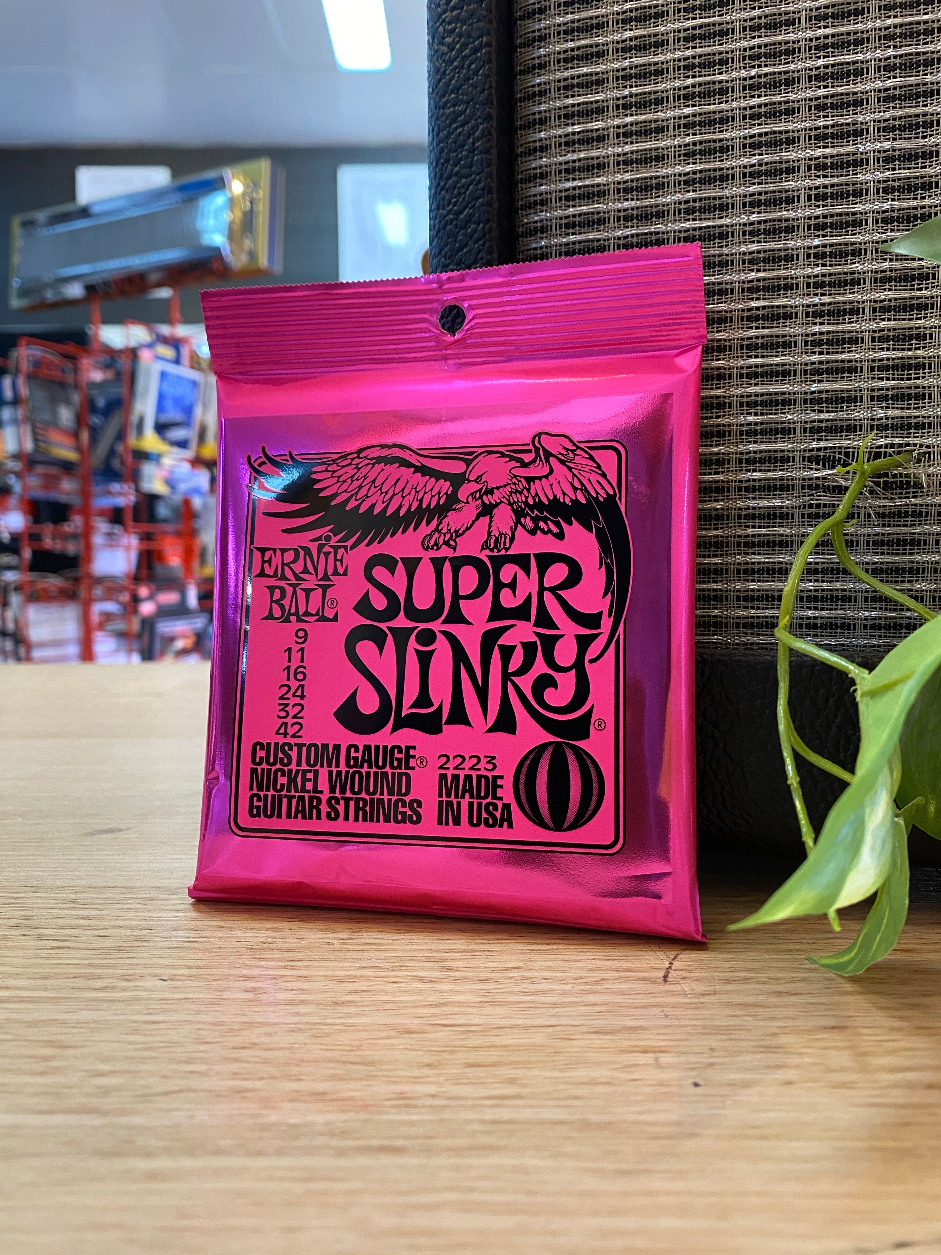 Ernie Ball | 9-42 | Super Slinky | Electric Guitar Strings