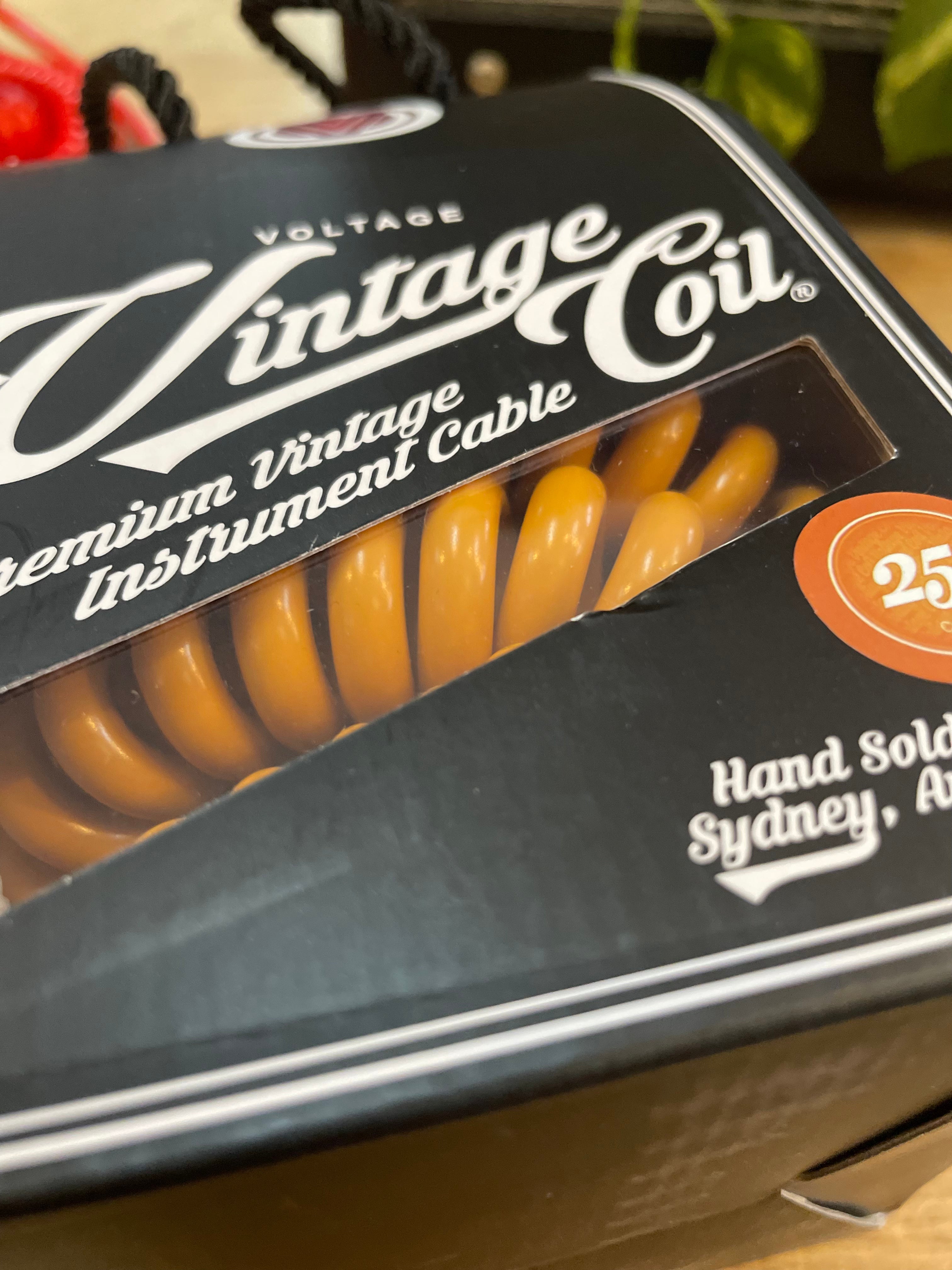 Voltage | Vintage Coil Cable | ST -ST | Caramel