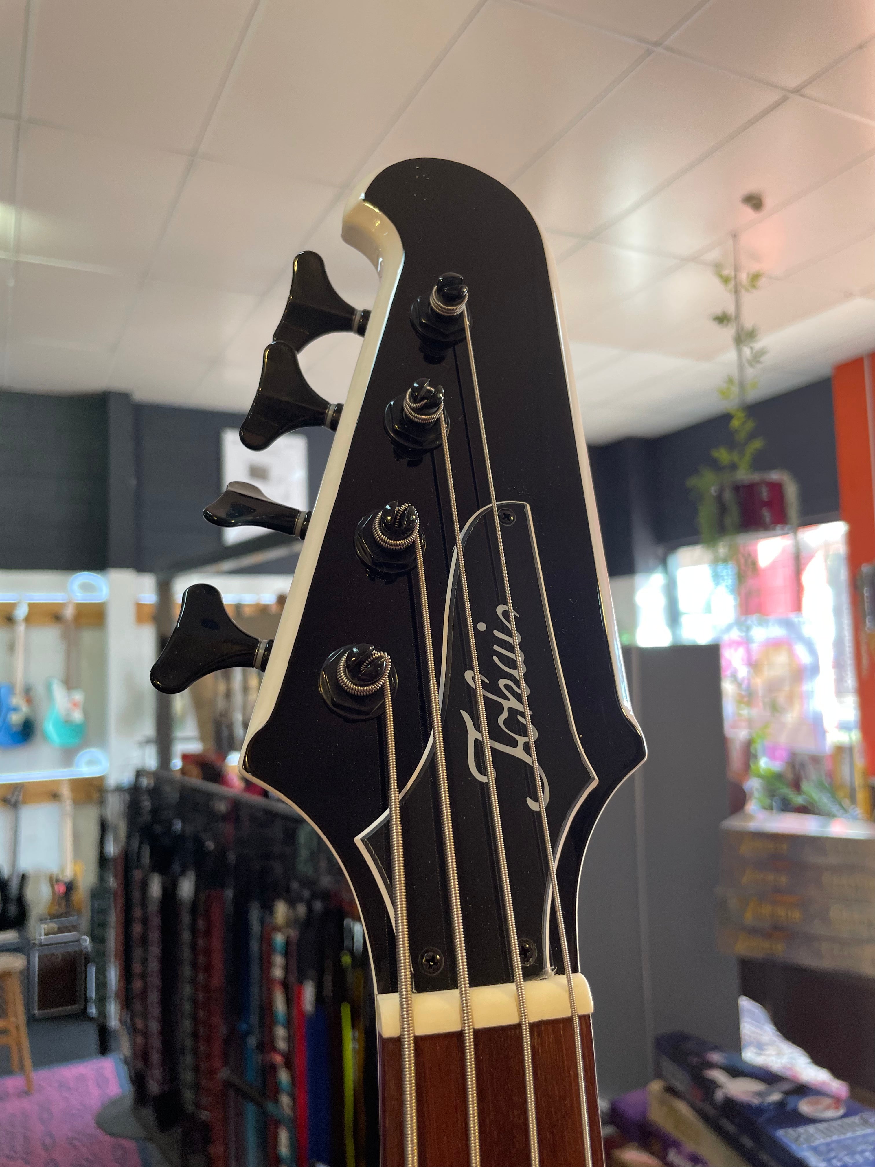 Tokai | TB-65 | Thunderbird Bass | Traditional | White